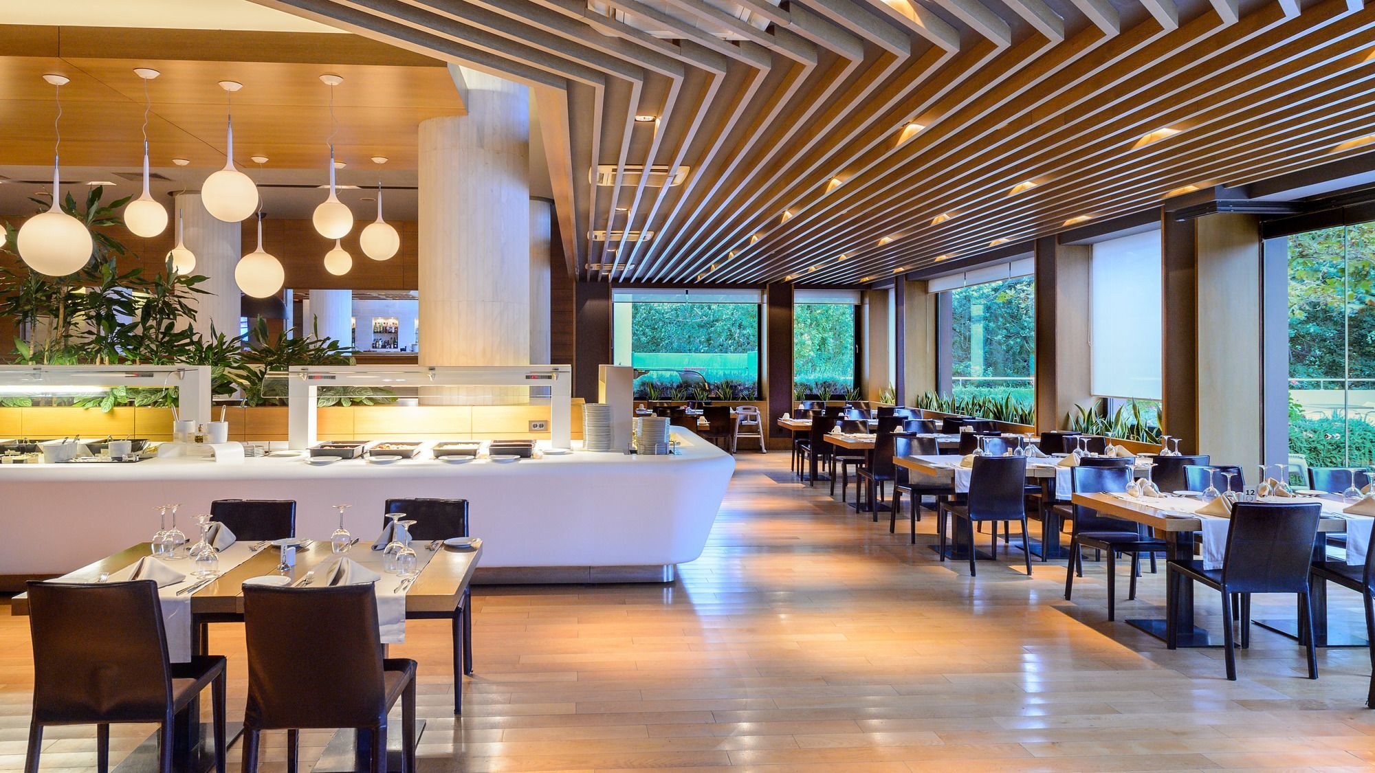 Alexander Beach Hotel & Spa Alexandroupoli Bagian luar foto The restaurant