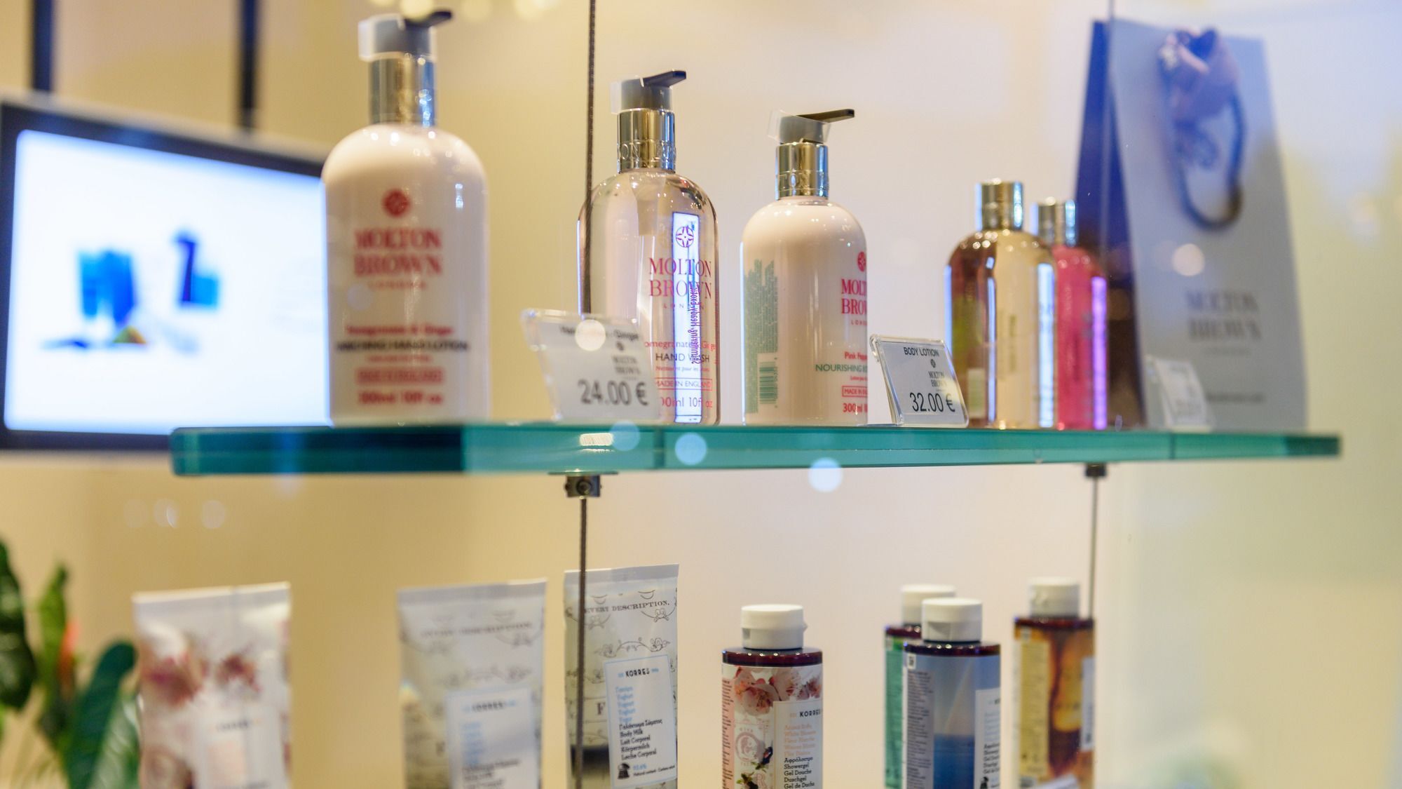 Alexander Beach Hotel & Spa Alexandroupoli Bagian luar foto Health & Beauty products